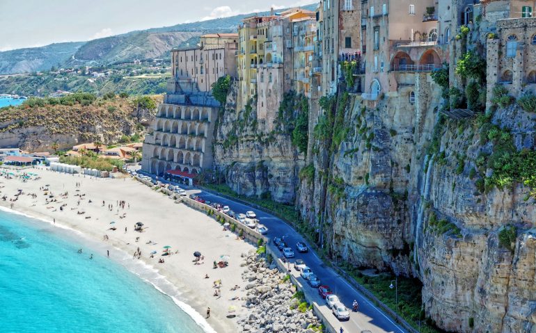 Hello World Featured Image